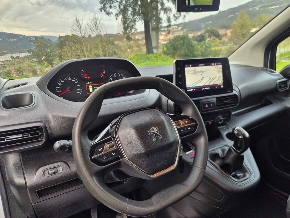 Peugeot Partner 1.5 BlueHDi Longa IVA DEDUTÍVEL
