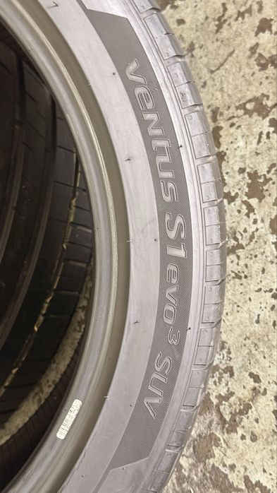 Pneus 275/40r20 XL Hankook Ventus S1 evo3 com 80% piso
