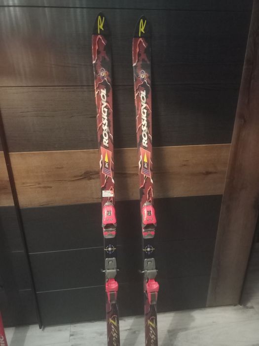 Narty zjazdowe Rossignol 183cm