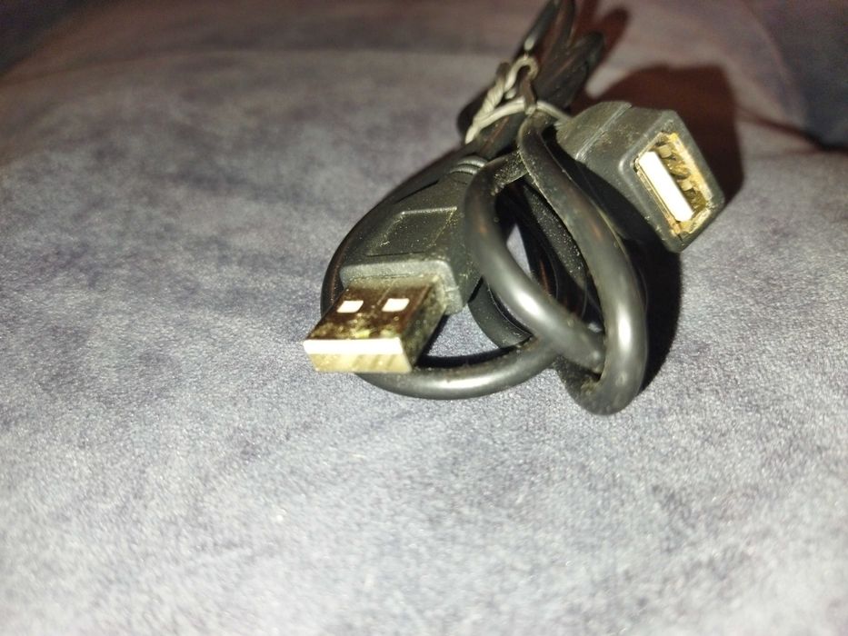 Кабелі та перехідники з USB виходом 1 м