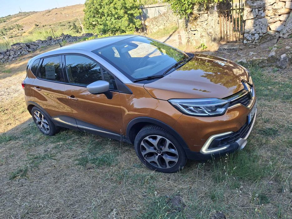 Renault Captur 90cv – 2017 – Gasolina