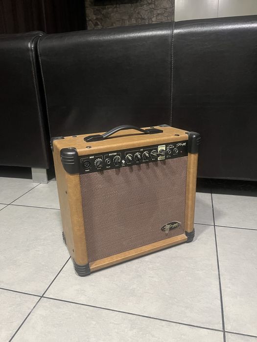 Amplificador Stagg AAR 20W – para guitarra acústica