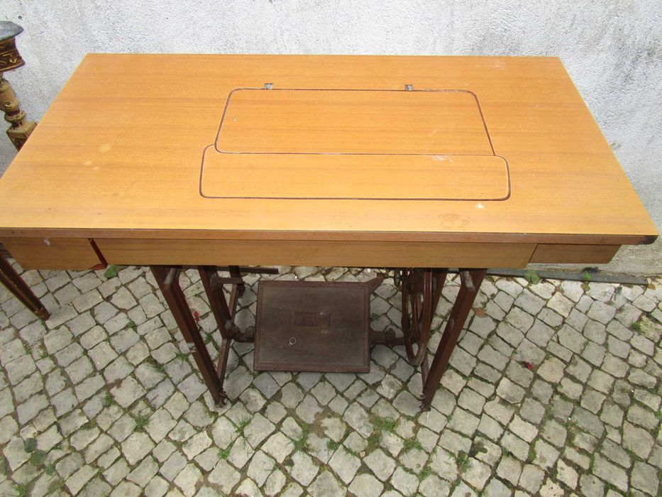 Maquina costura pfaff