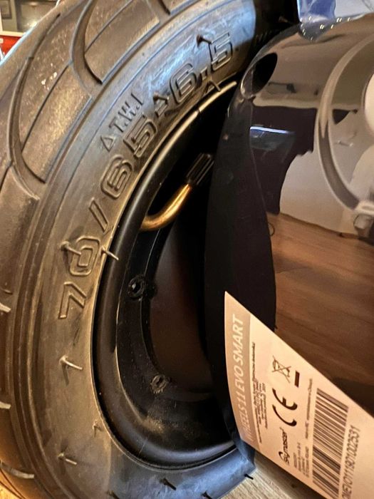 Deska elektryczna Skymaster Wheels 11 EVO Smart