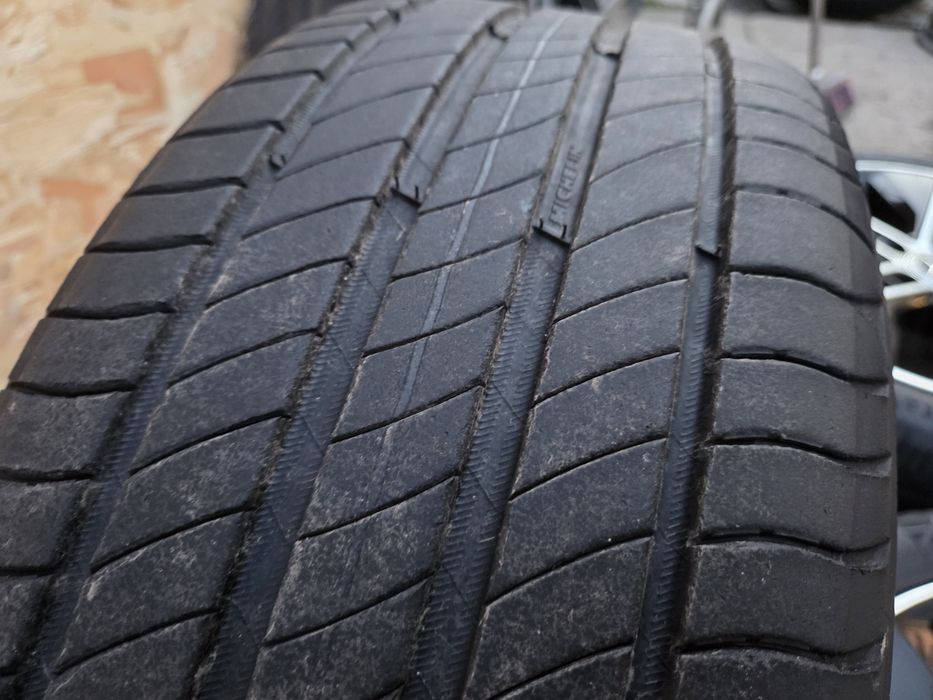 Felgi aluminiowe z oponami Mercedes C CLA 5X112 18"
