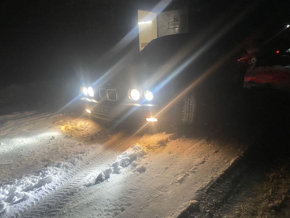 Продам бмв е34 м50б20