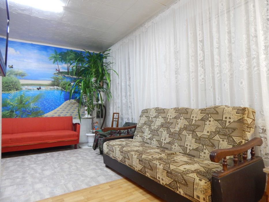 Сдаю квартиру почасово, посуточно спальных мест 2+2+2