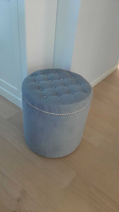 Sprzedam nową pufę Glamour szary