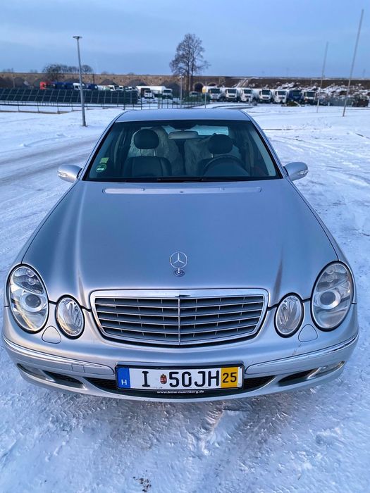 Mercedes-Benz Klasa E Mercedes-Benz Klasa E 320 4Matic Automatik Elegance