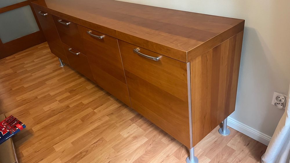 Stylowa elegancka komoda