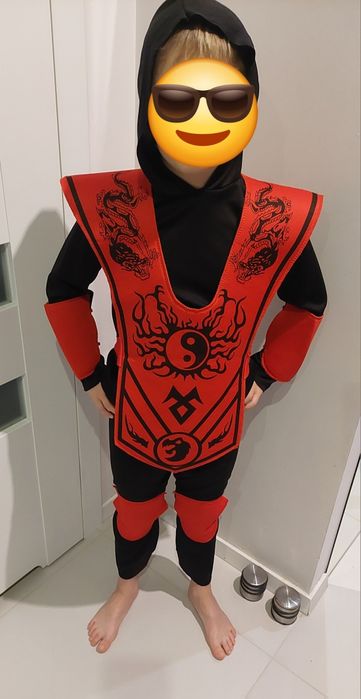 Strój karnawałowy chłopięcy Ninja r.122/128