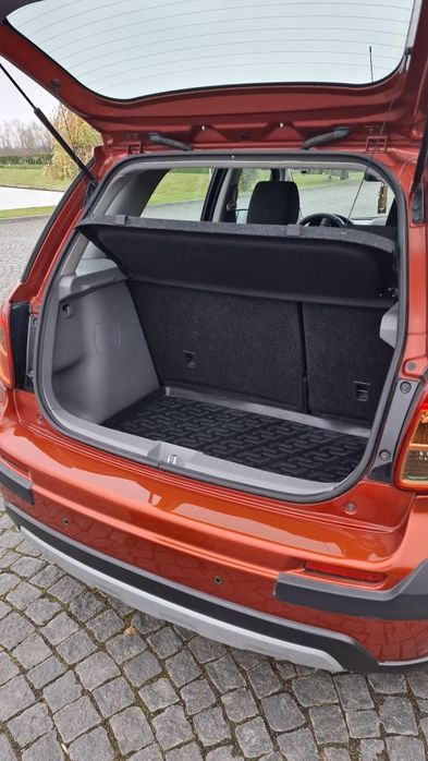 Продам Suzuki SX4 2012 р. 1.6 автомат