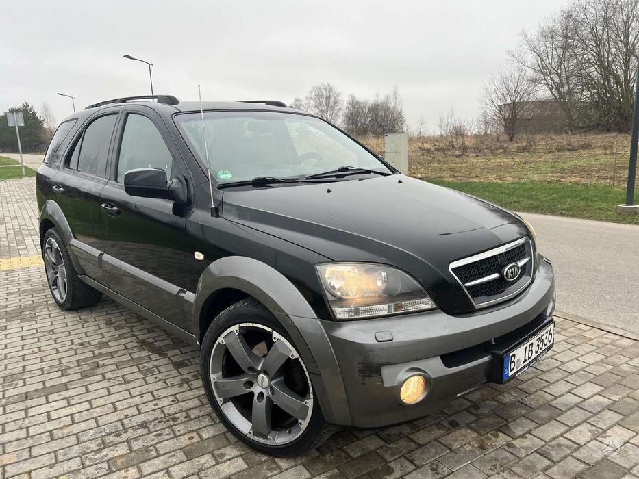 Продам Kia Sorento 2,5 CRDi 4x4