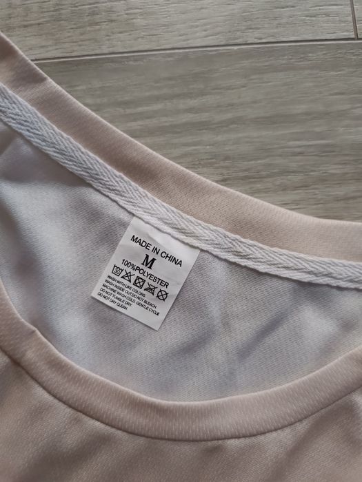 Футболкка TOKYO з принтом на спині