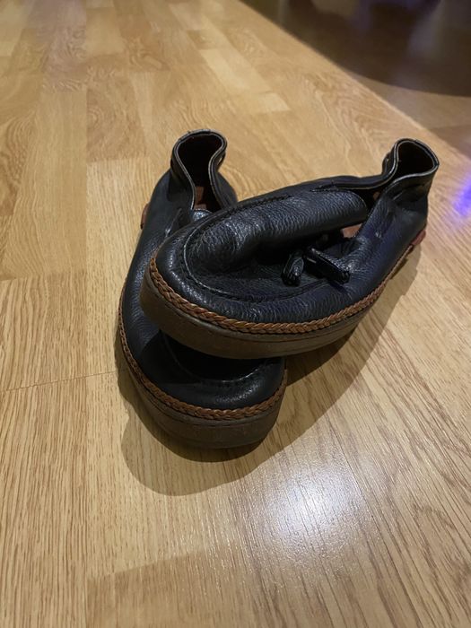 Взуття з чистої шкіри