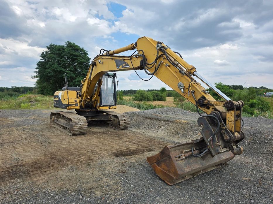 Caterpillar Cat 318B koparka gąsienicowa łyżka hydrauliczna  Skarpówka hydrauliczna