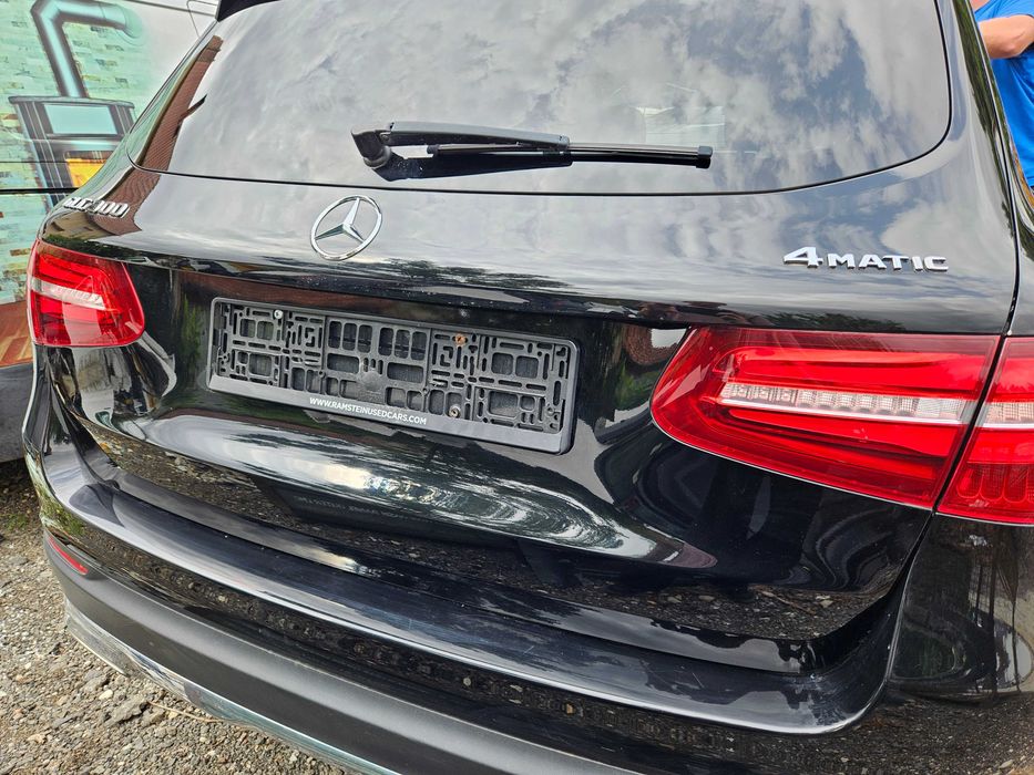 klapa bagażnika MERCEDES GLC X253 lak: 040