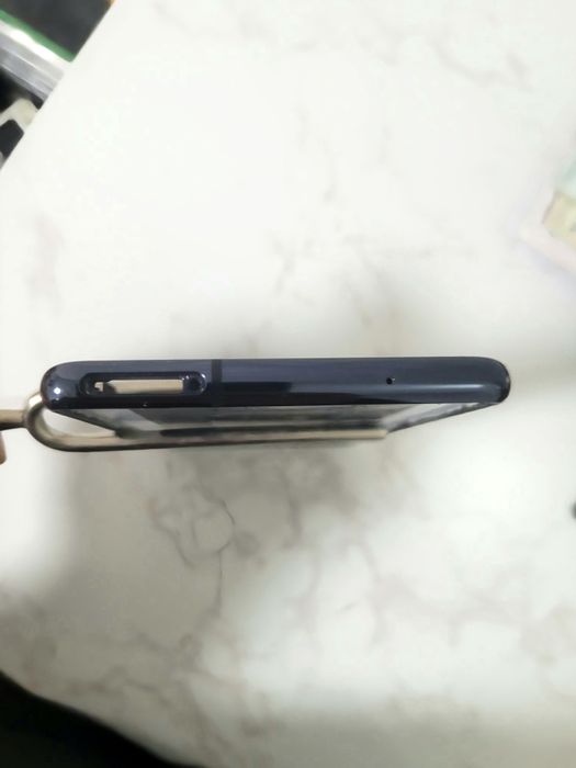 Рамка дисплея Samsung Galaxy S20 FE