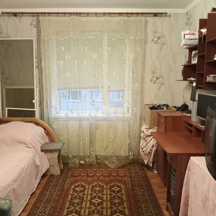 Ан Продам 2-х кімн  4 поверх Павлограда