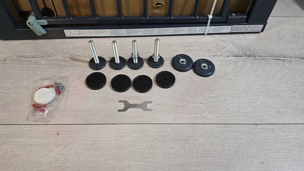 Bramka Zabezpieczająca rozporowa Safety 1st Easy Close 73-80 granat