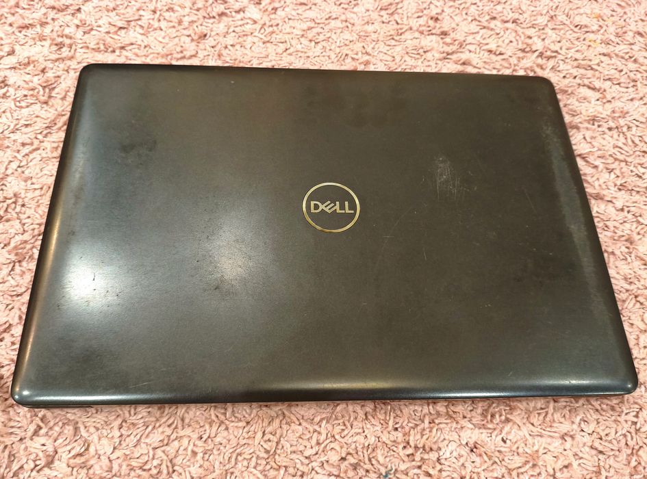 Ноутбук Dell Latitude 5570  i5-8250U/DDR4 8/250/15.6" Full HD сенсорн