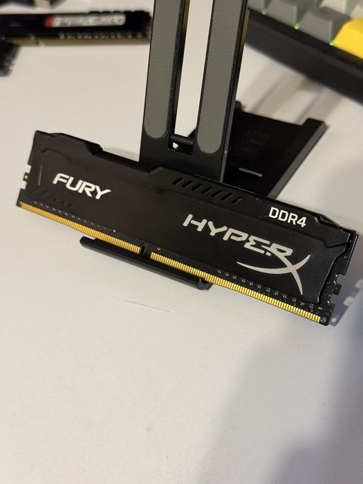 HyperX 8 GB DDR4 2133 MHz Fury Black 1шт (HX421C14FB2/8)