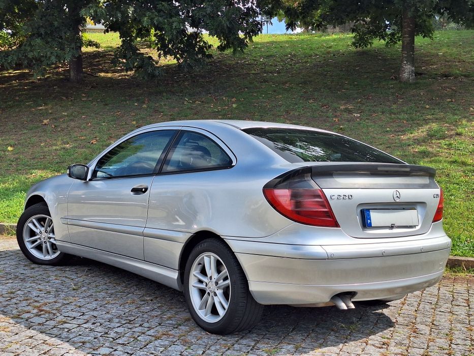 Mercedes C220 Cdi Sport Coupe Apenas 160 mil klms