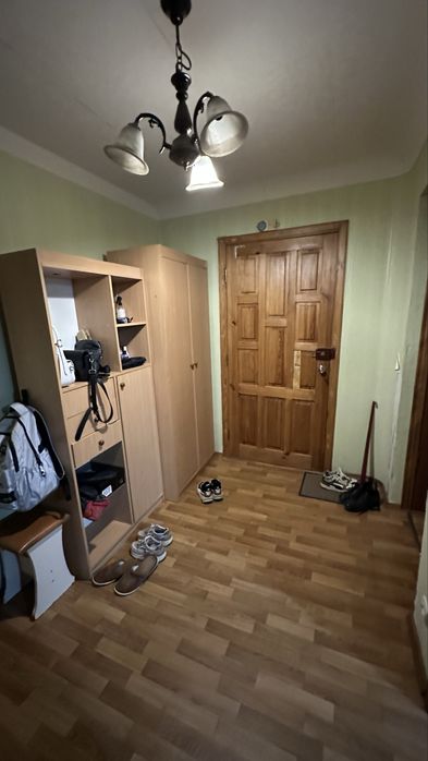 Продам 4х Ком Раковка ул Респубриканская д142