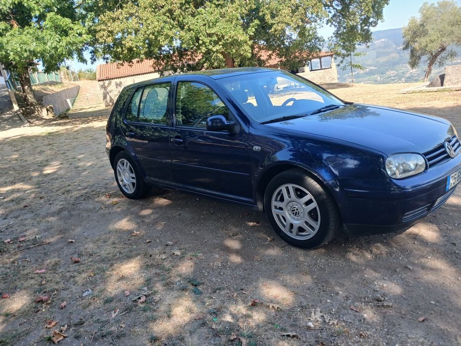 Vendo Volkswagen Golf 4 1.9 tdi