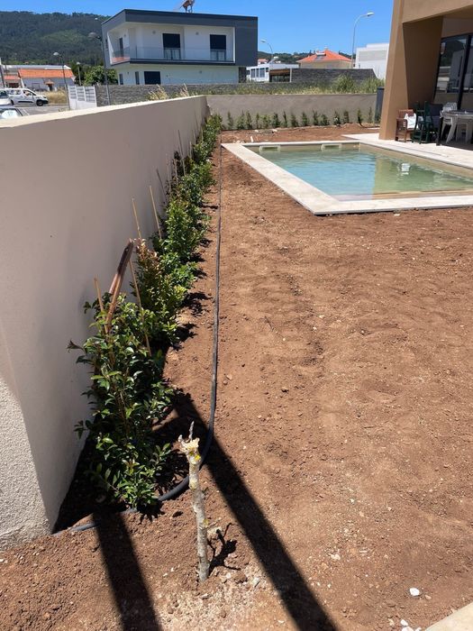 Jardinagem paisagismo e limpeza de piscinas