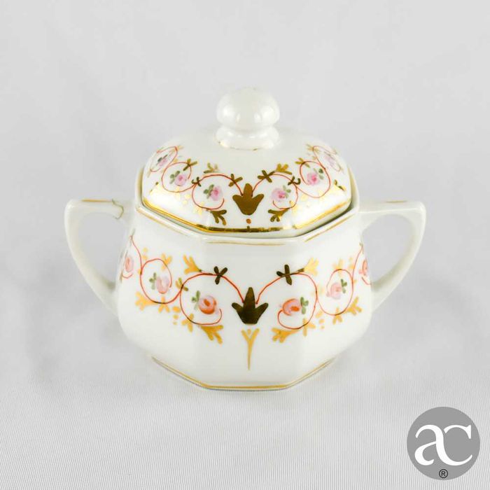 Açucareiro em porcelana Vista Alegre, com dourado