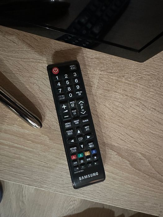 Led Телевізор Samsung 32 дюйма