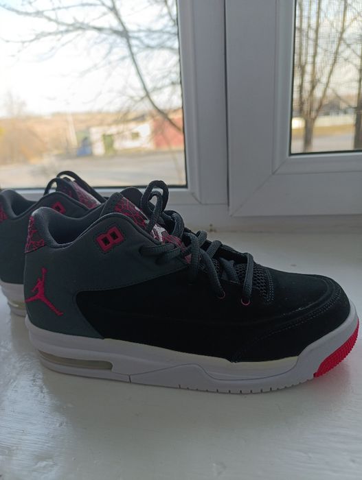 Женские кроссовки Puma