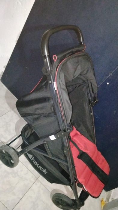 Carrinho de passeio460850676042967043