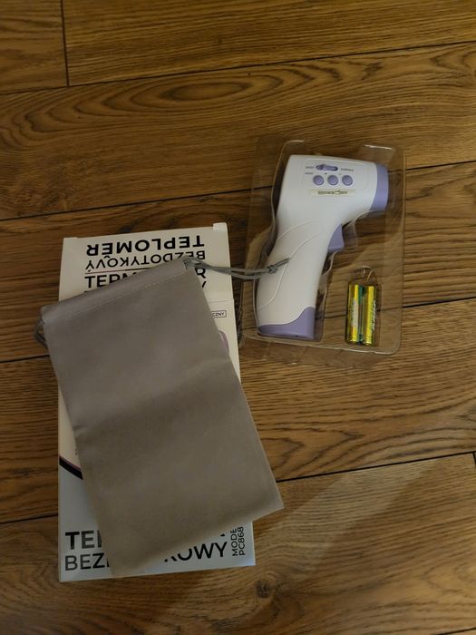 Термометр безконтактний.