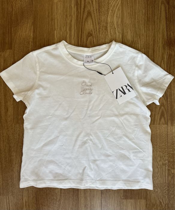Футболка Zara на дівчинку Зара, роз.8-9