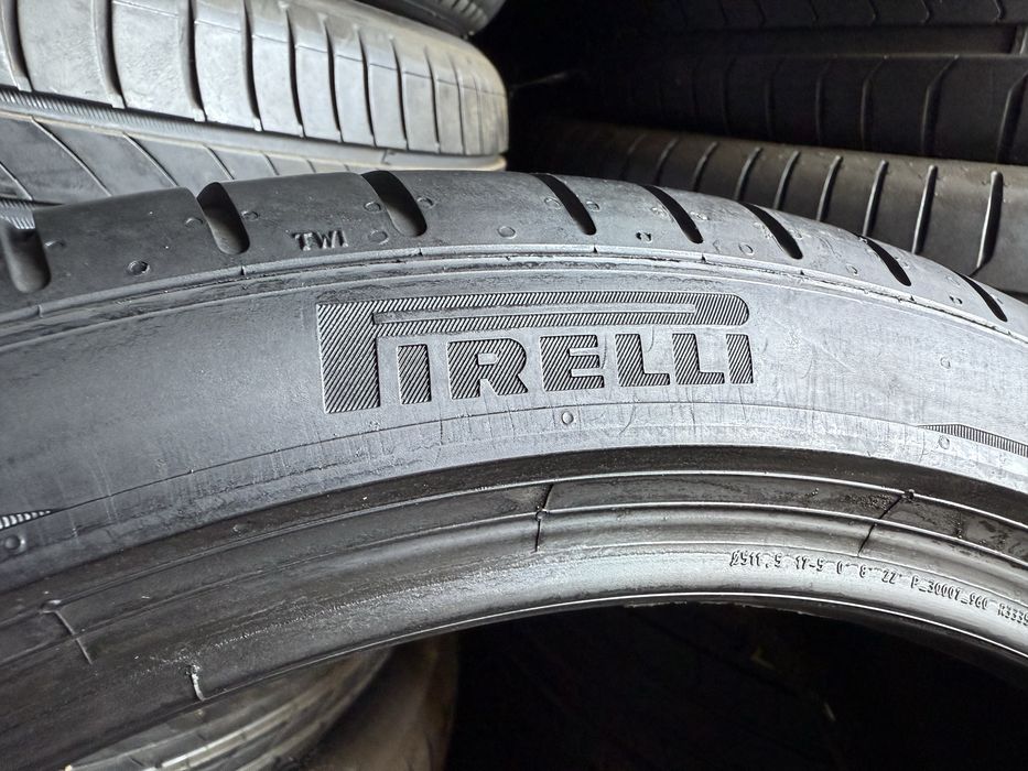 Літні шини 225/40 R20 Pirelli PZero RunFlat 4шт.