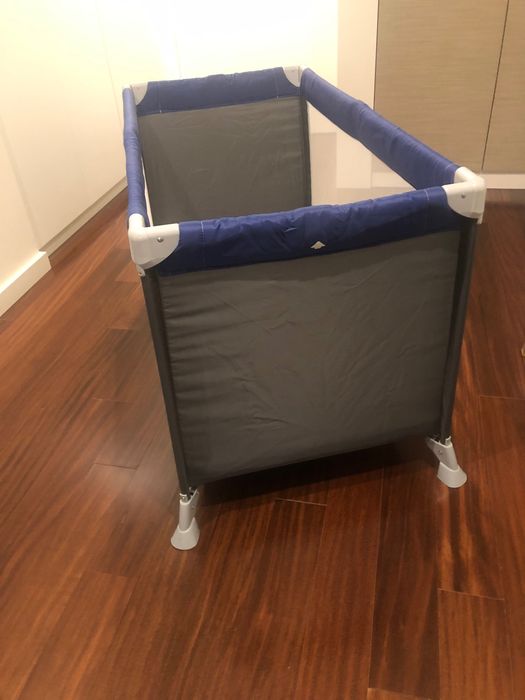 Cama de viagem+Colchão+Almofada.