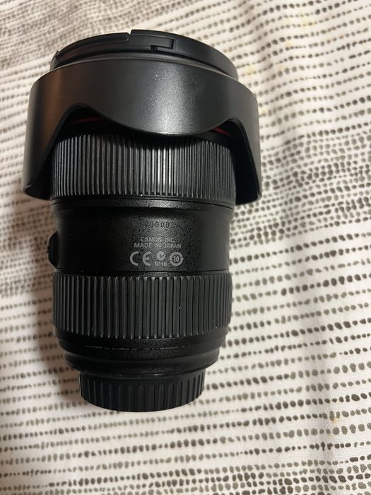 Canon EF 24-70mm f/2.8 L USM