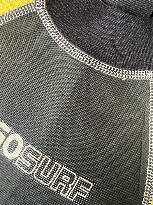 Indigo Surf neoprenowy kombinezon dla dziecka rozmiar 128