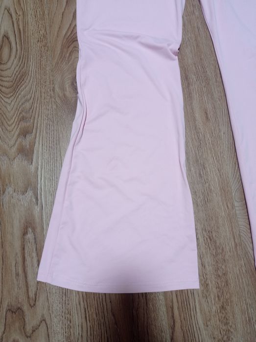 Костюм спортивний кльош