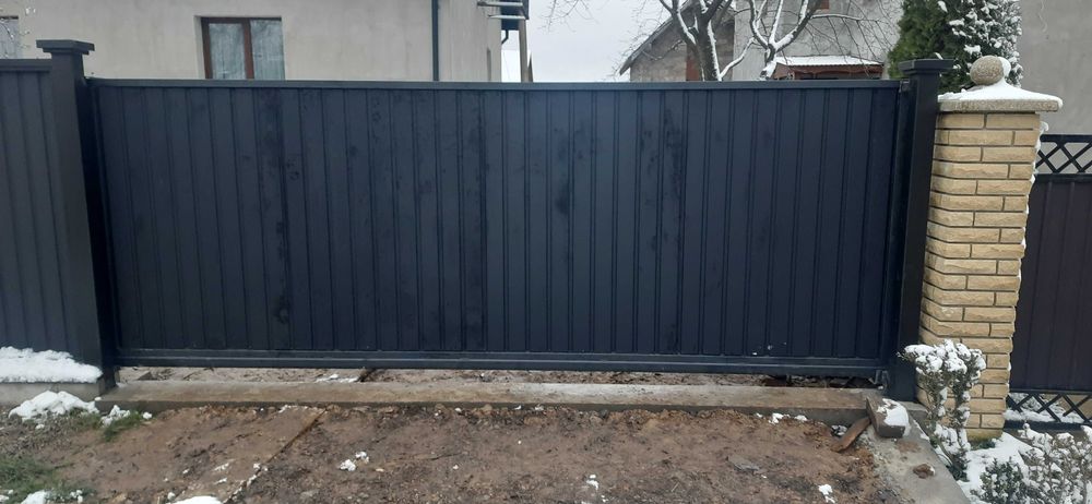 Ворота відкатні та розпашні. Ковані вироби. Металовироби.