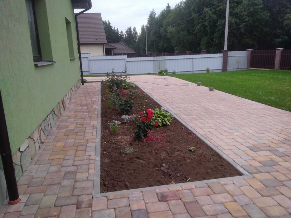 Układanie kostki brukowej. Jakość, szybkościowo, szybko, niedrogo.