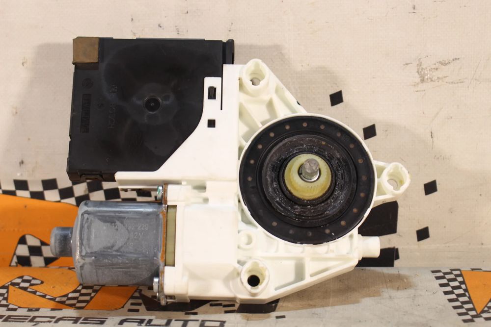 Motor vidro frente direito VOLKSWAGEN Golf VI (5K1)