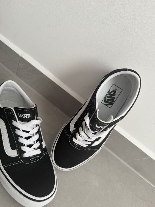 Nowe buty VANS.