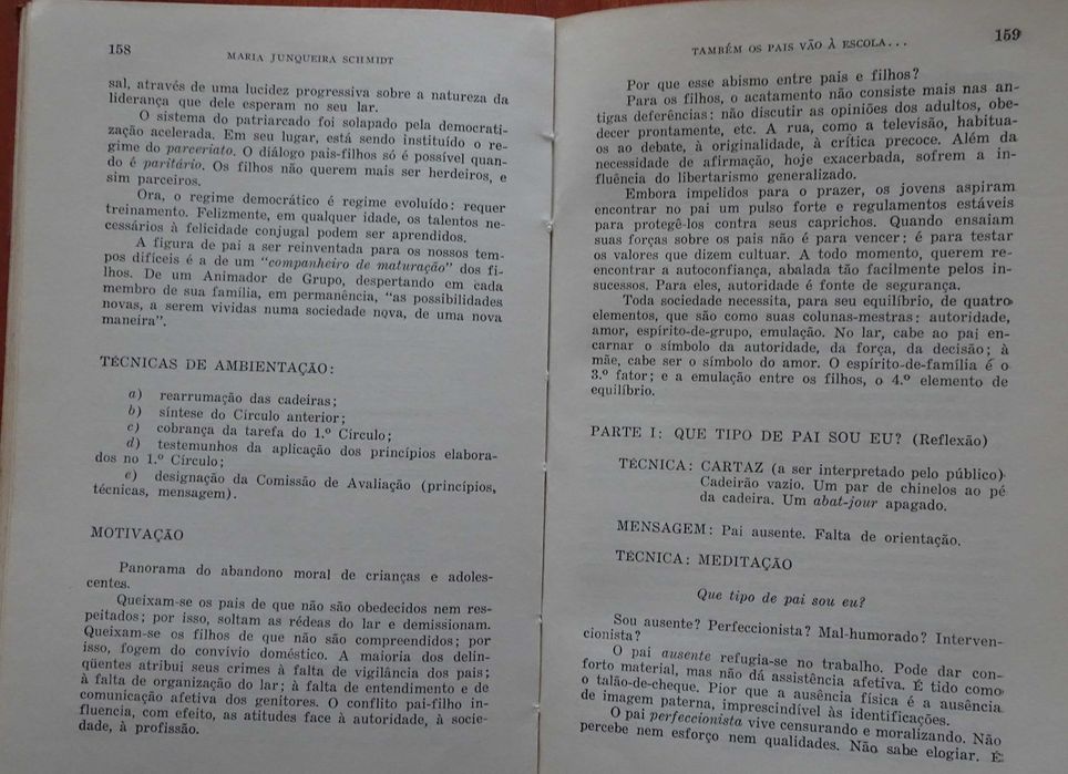 Também Os Pais Vão À Escola de Maria Junqueira Schmidt