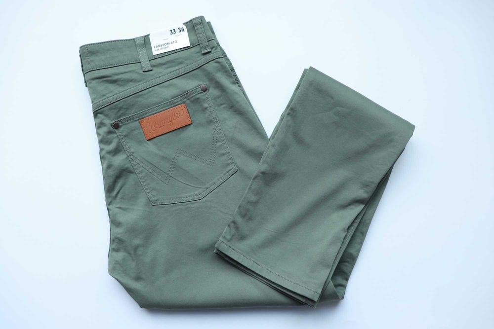 WRANGLER LARSTON 812 W33 L36 męskie spodnie materiałowe wizytowe nowe