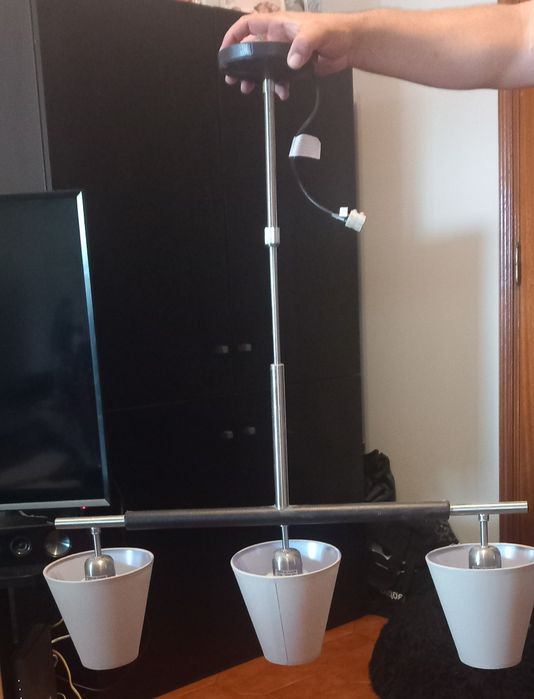 Candeeiro  três focos