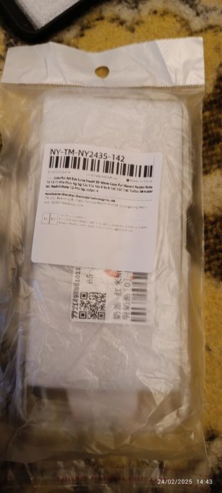 Várias capas de telemóvel Xiaomi