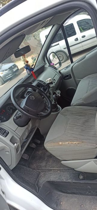 Nissan primastar 2.0 DCI